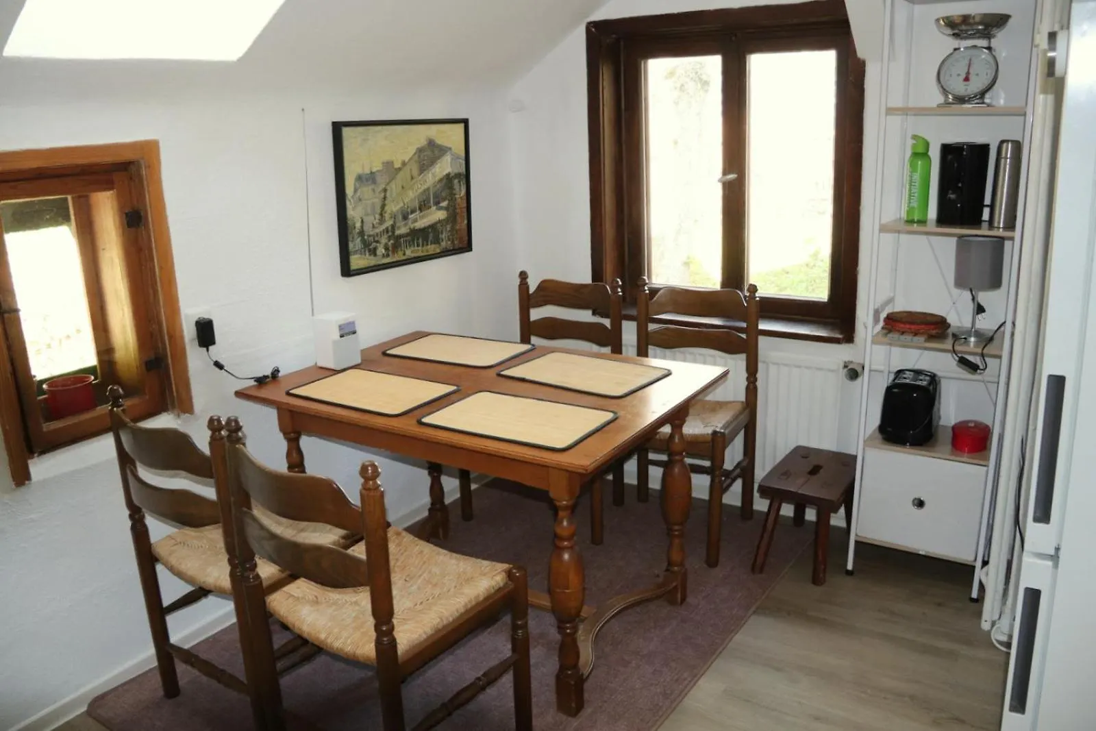 Ferienwohnung Thaysia Mit 4 Zimmern Und Terrasse Und Garten Starnberg 0*,