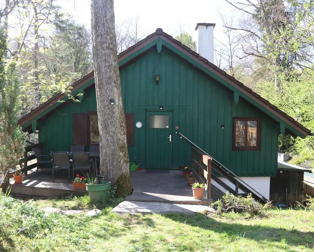 Ferienwohnung Thaysia Mit 4 Zimmern Und Terrasse Und Garten Starnberg Apartman