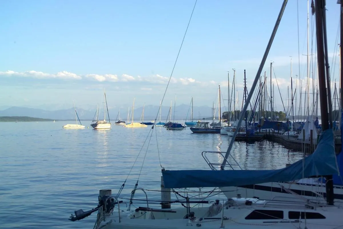 Ferienwohnung Thaysia Mit 4 Zimmern Und Terrasse Und Garten Starnberg Németország